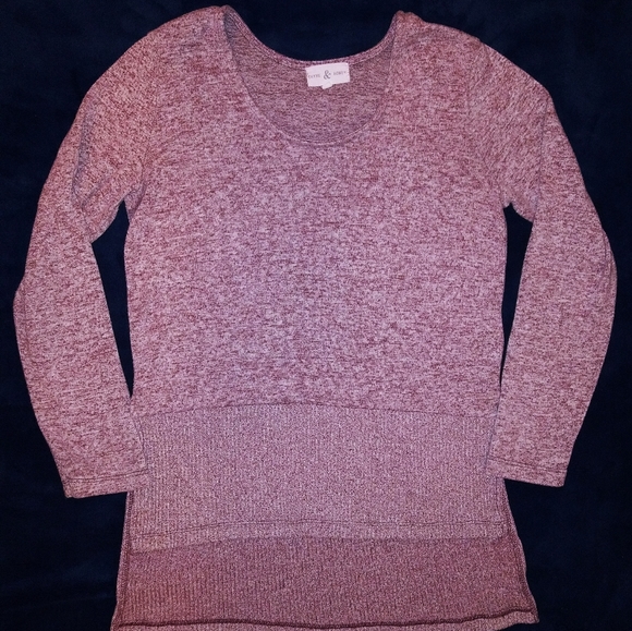 Thyme & Honey Red Grey High Low Hem Sweater 3/4 Sleeves Small - Picture 11 of 11